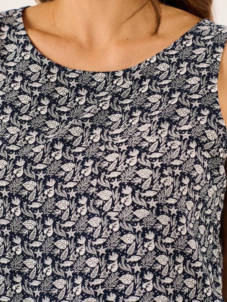 white_and_navy_nautical_p_1.webp Quba & Co White And Navy Nautical Print Sleeveless Vest Top - Elsie Outlet