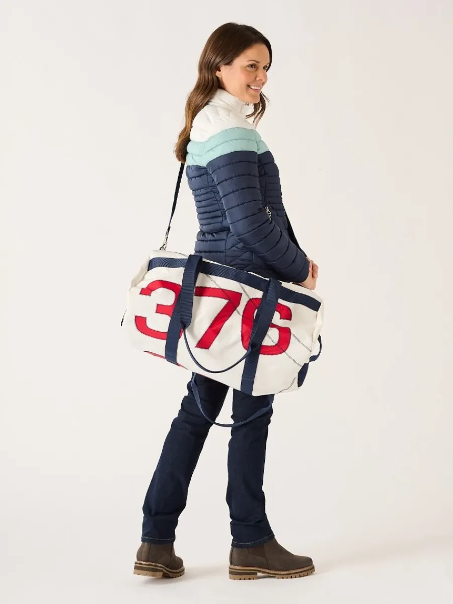 white_and_red_small_barre_6.webp Quba & Co White And Red Small Barrel Bag - Reef Clearance