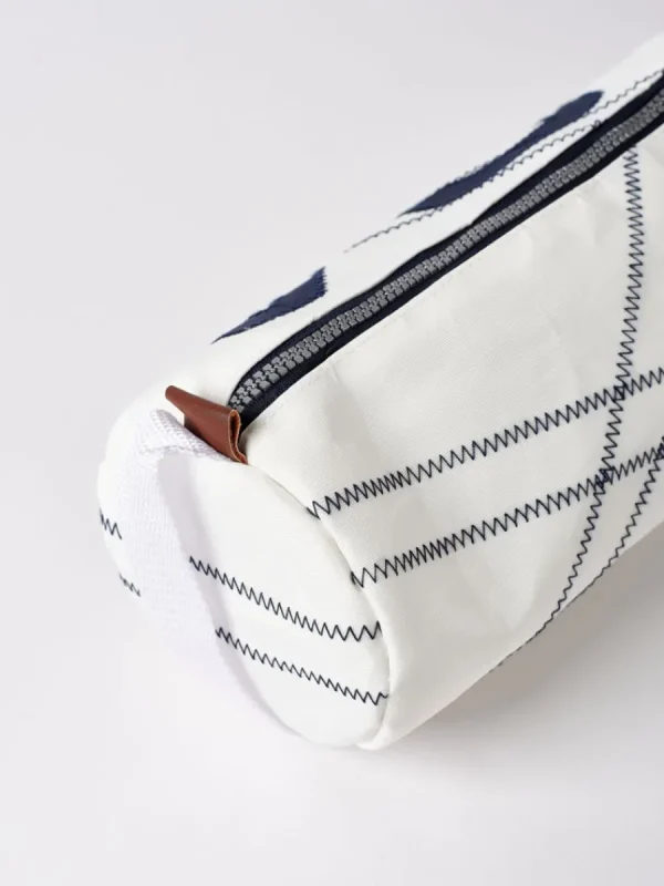 Quba & Co White Barrel Wash Bag - Bosan Sale